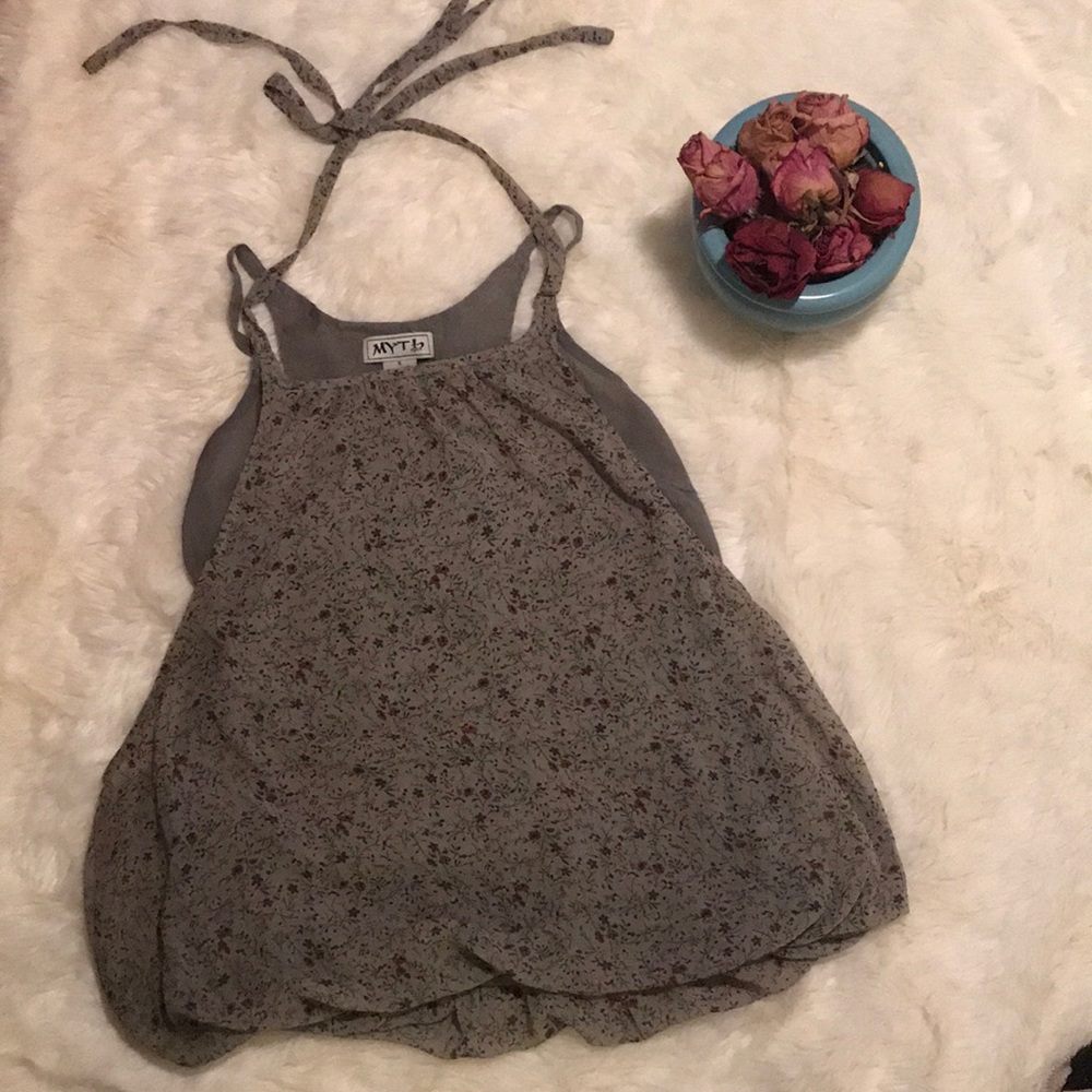 Floral bubble hem straps blouse